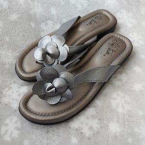 Lifestride Sandals